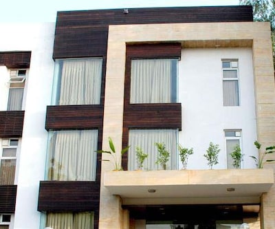 Merriment Hotel@noida